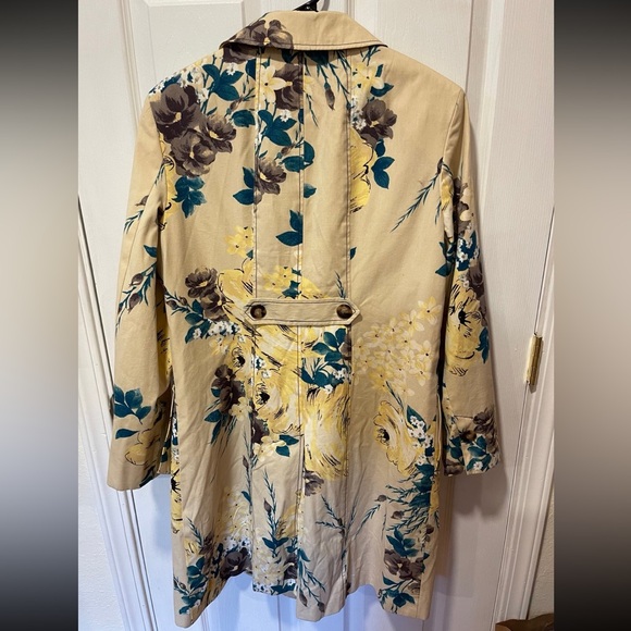 A Line Floral Trench Coat Size Large - Picture 4 of 6